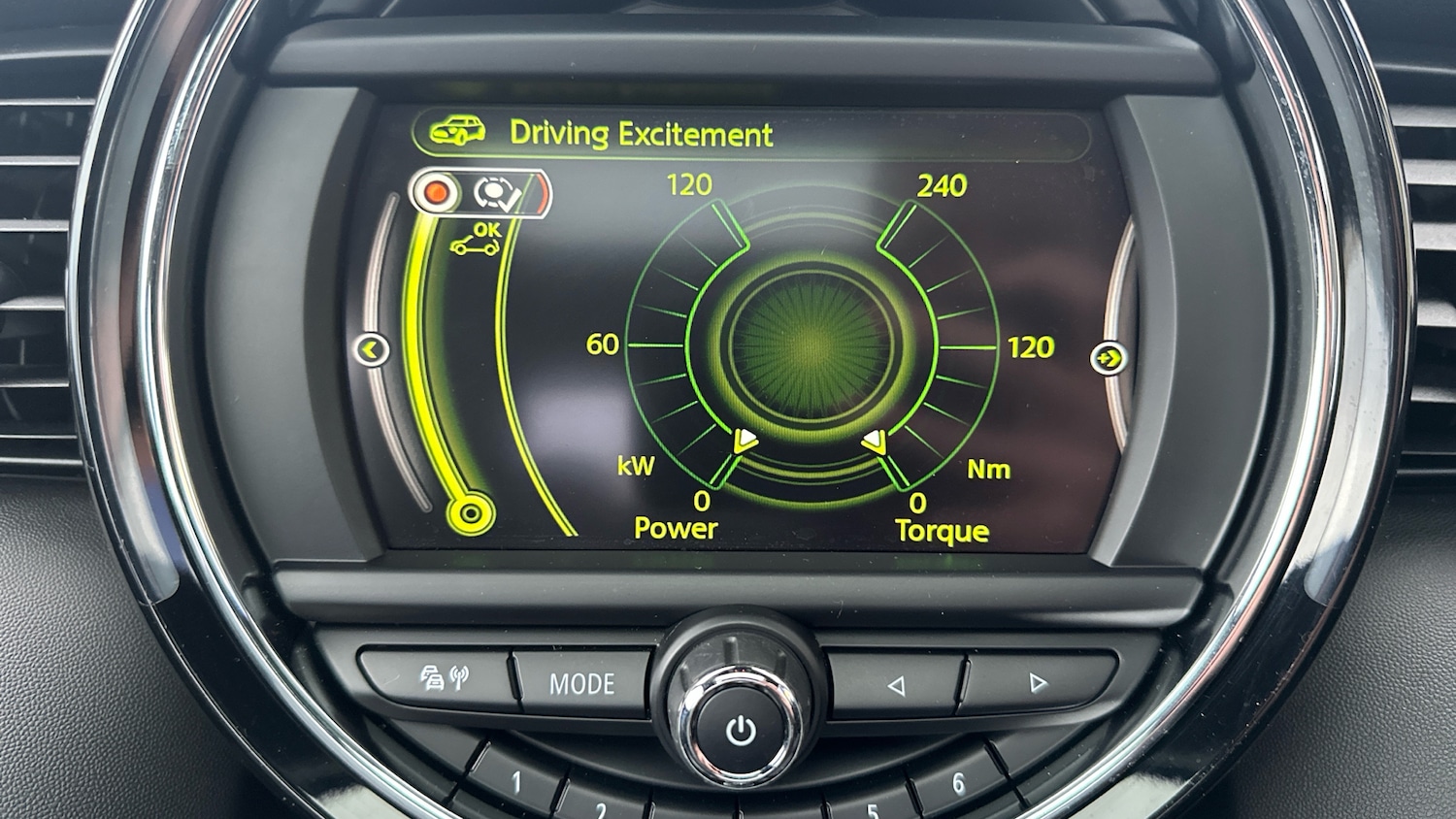 Used MINI Hatch 2017 for sale - 77676167: Photo 40