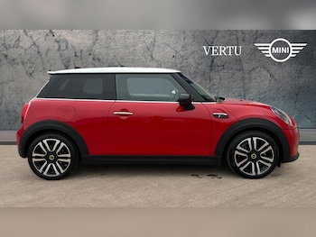 Used MINI Hatch 2022 for sale - 77591282: Photo