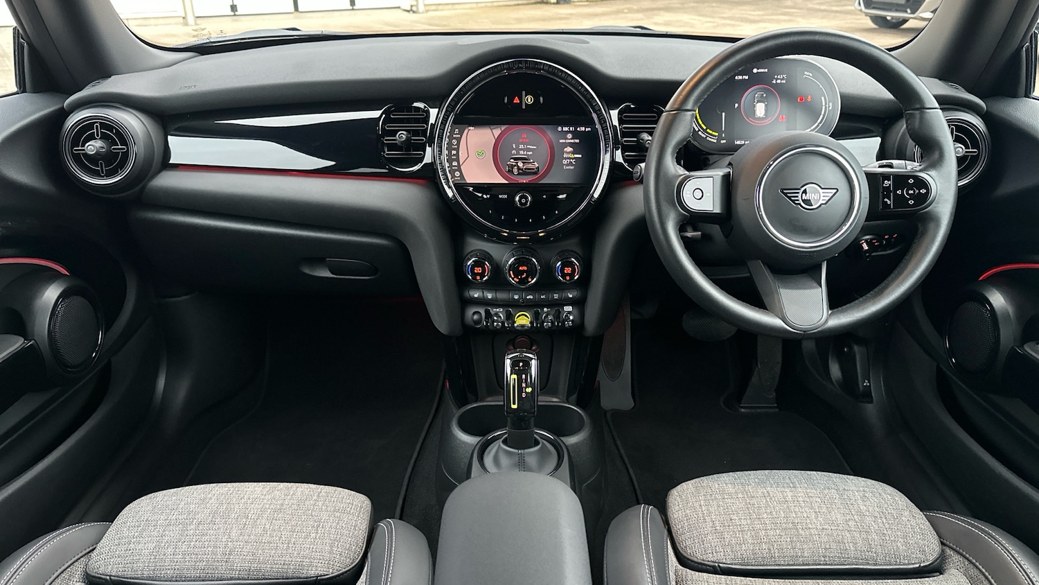 Used MINI Hatch 2022 for sale - 77591282: Photo 4