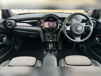 Used MINI Hatch 2022 for sale - 77591282: Photo