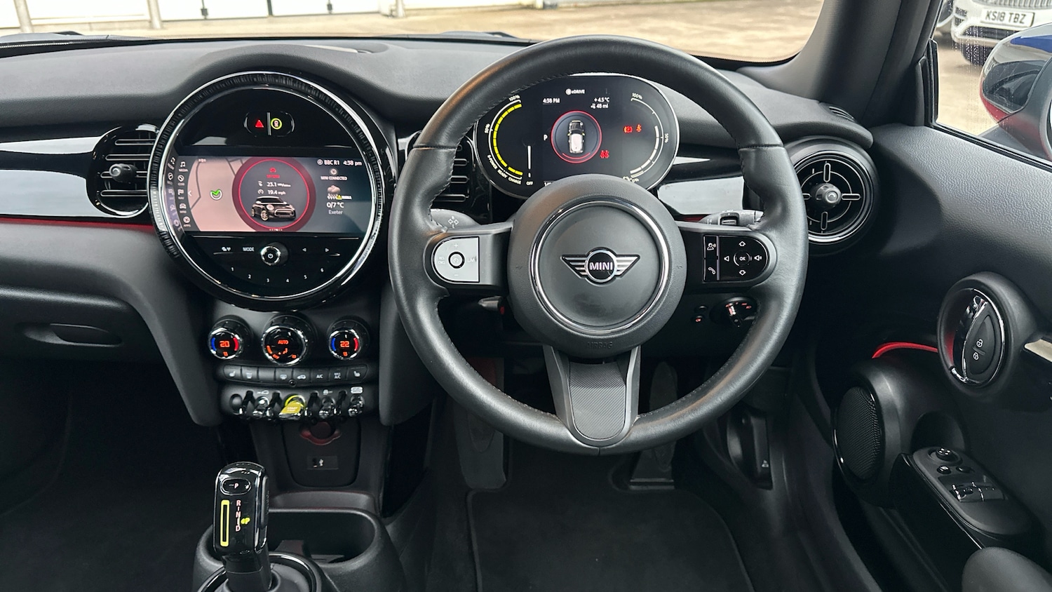 Used MINI Hatch 2022 for sale - 77591282: Photo 5