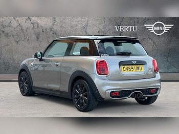 Used MINI Hatch 2019 for sale - 75972804: Photo
