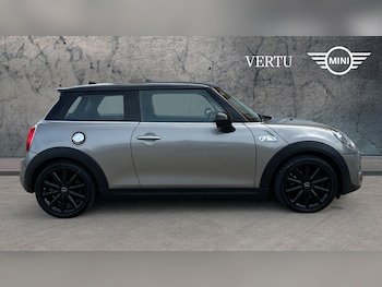 Used MINI Hatch 2019 for sale - 75972804: Photo