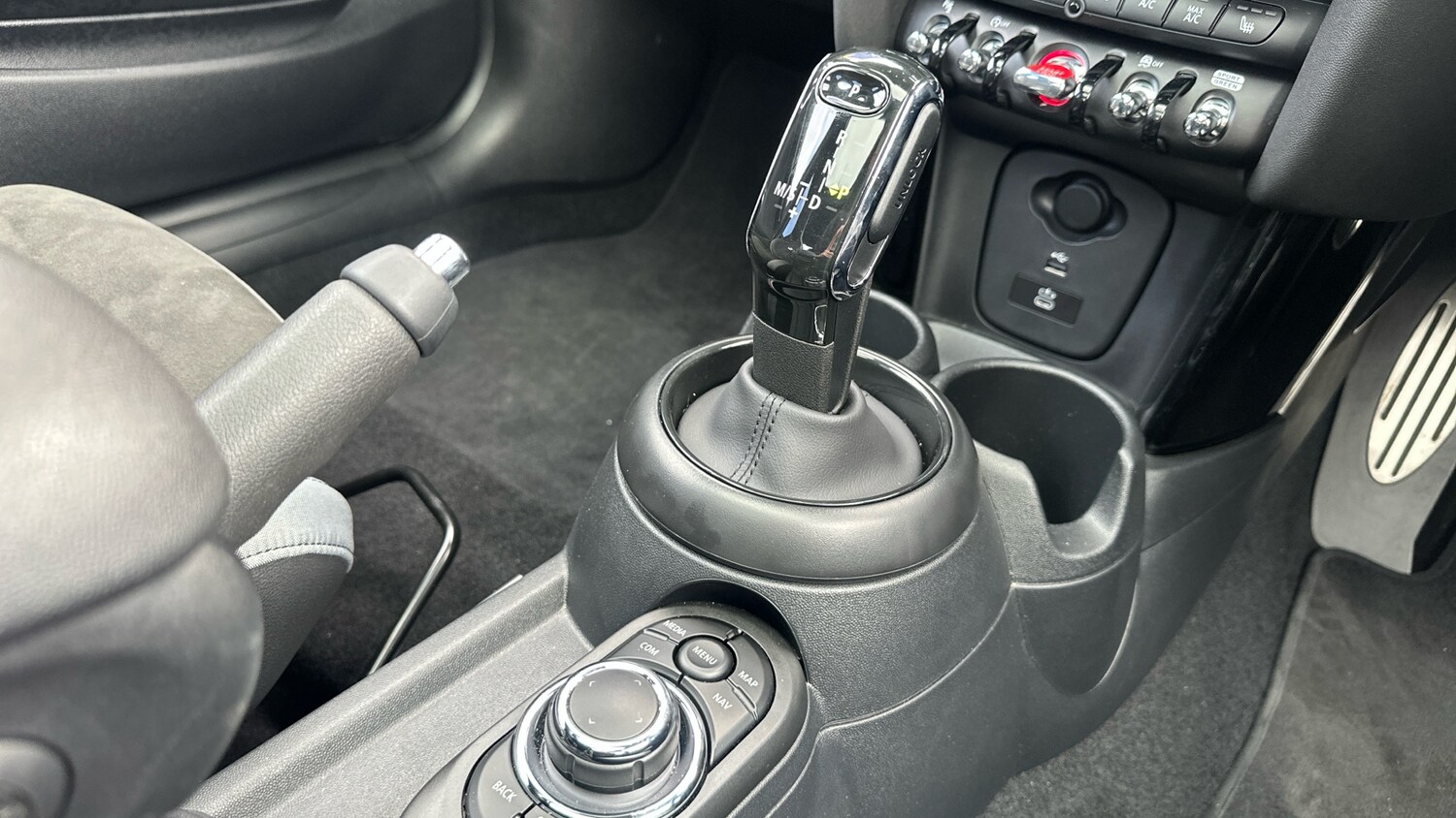 Used MINI Hatch 2023 for sale - 77930485: Photo 10