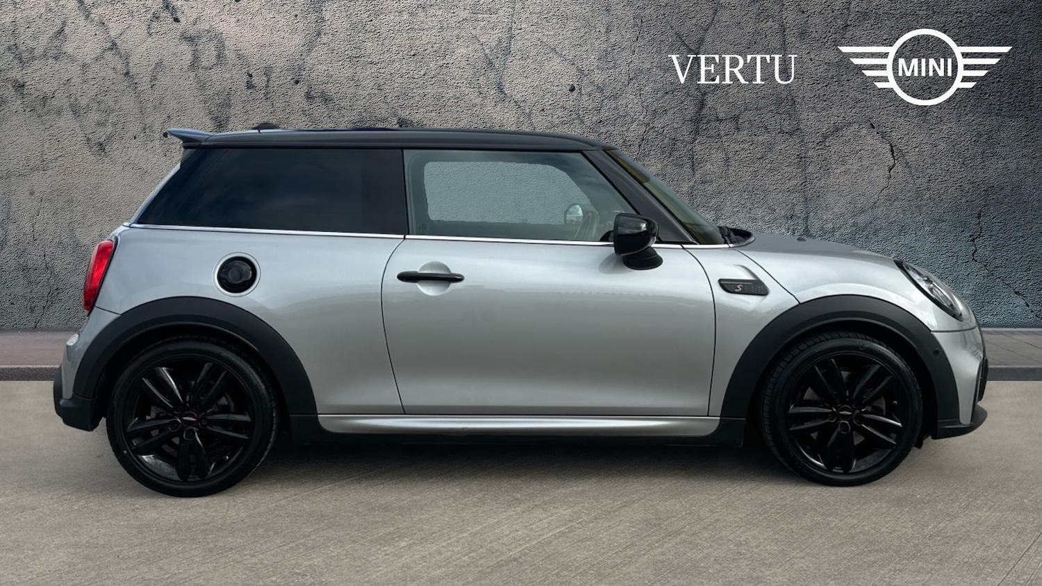 Used MINI Hatch 2023 for sale - 77930485: Photo 3