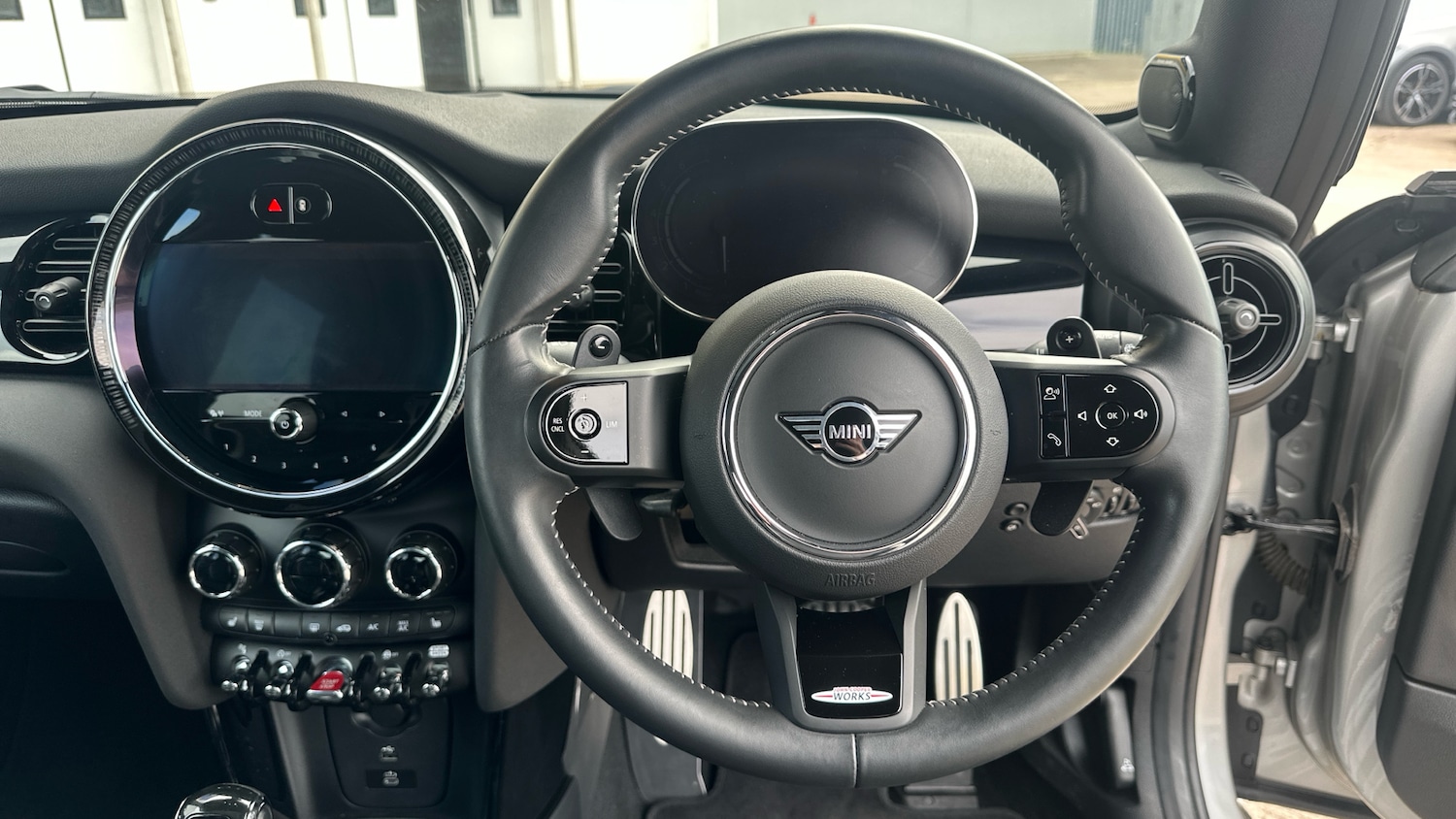 Used MINI Hatch 2023 for sale - 77930485: Photo 5