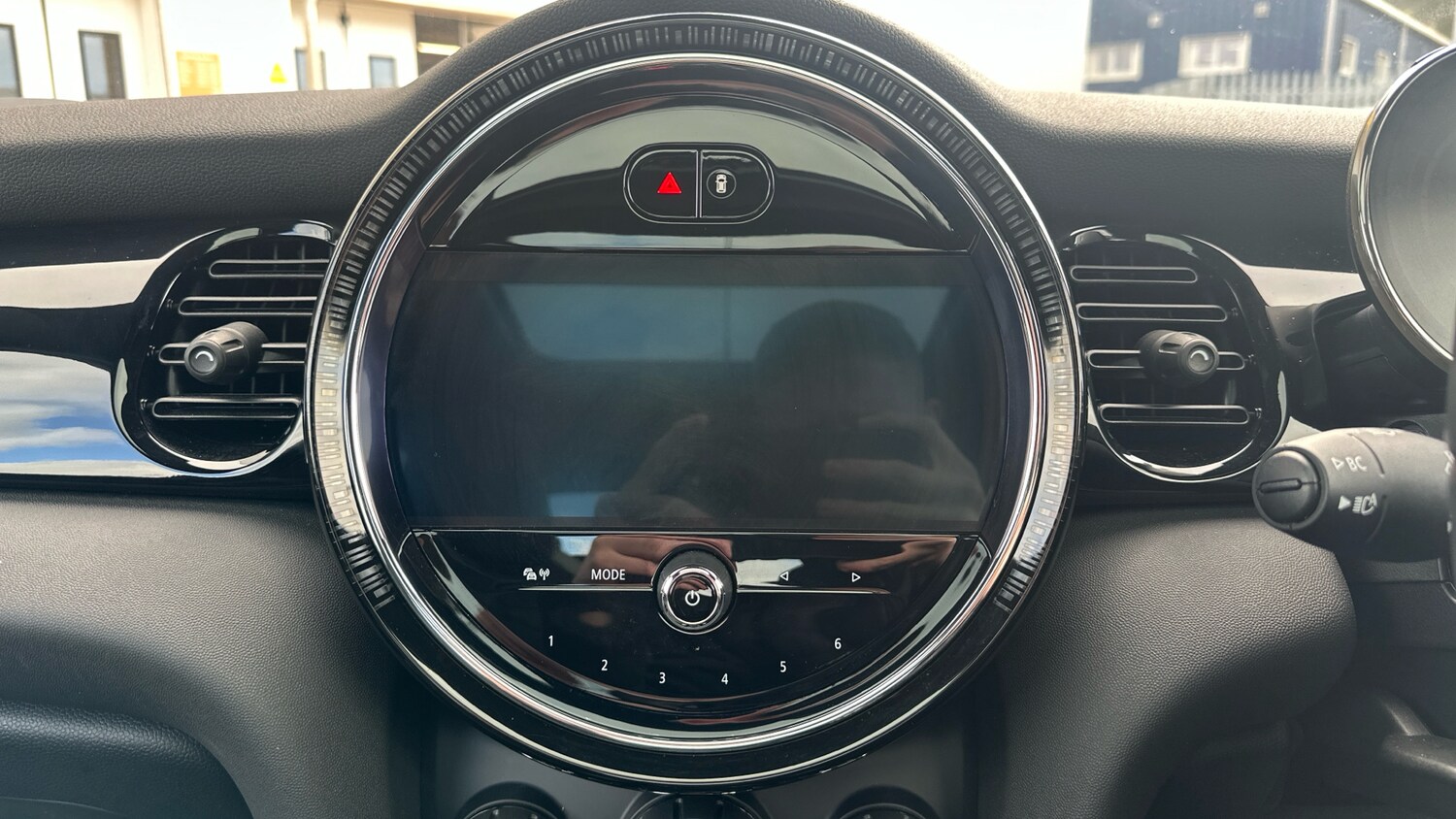 Used MINI Hatch 2023 for sale - 77930485: Photo 8