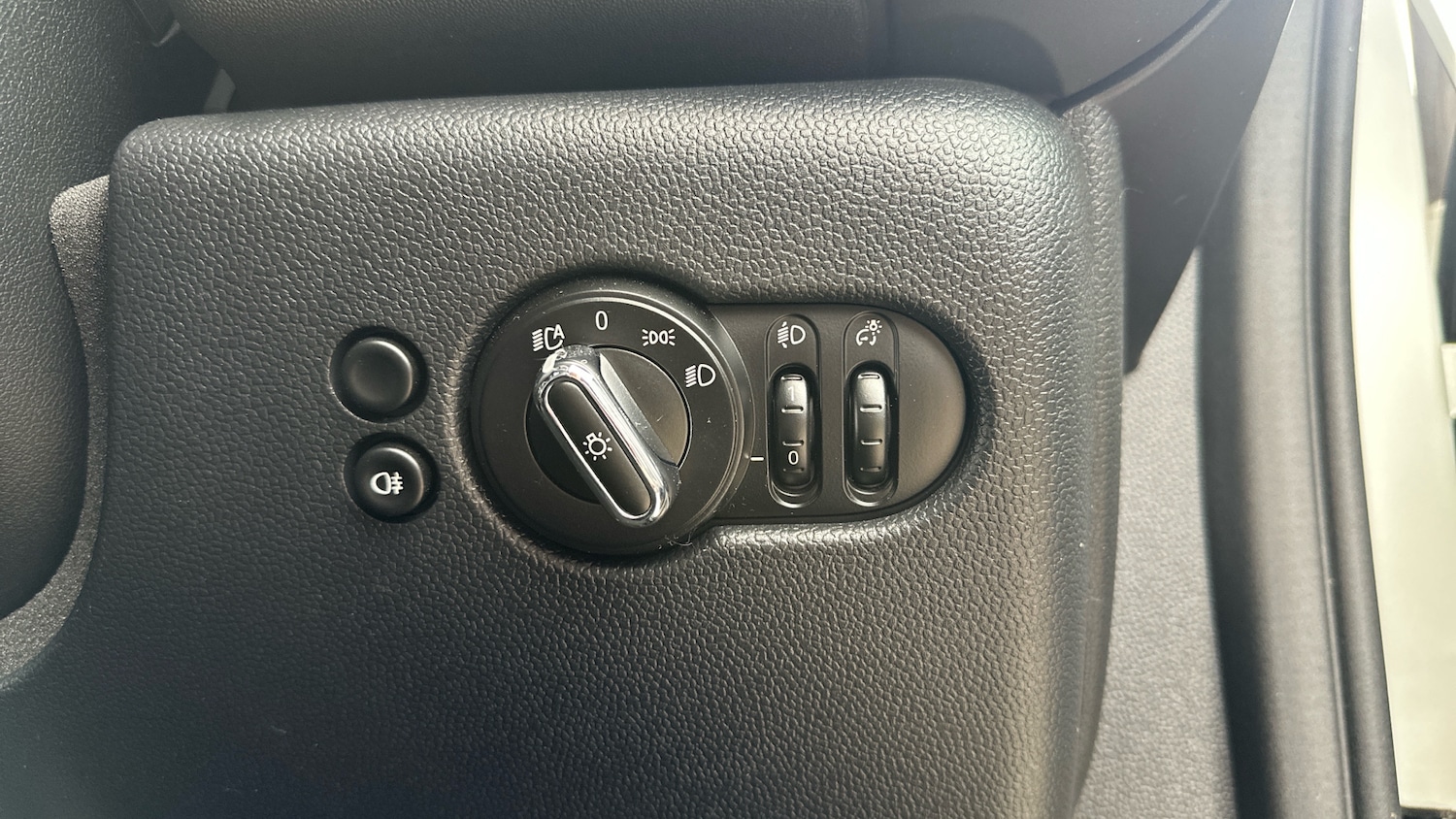 Used MINI Convertible 2022 for sale - 76311283: Photo 34