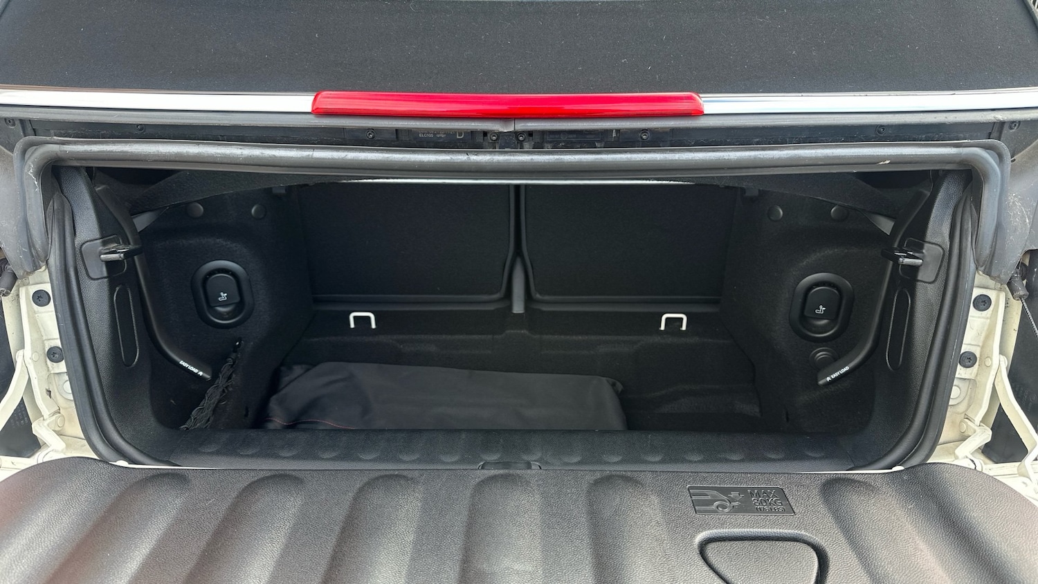 Used MINI Convertible 2022 for sale - 76289121: Photo 13