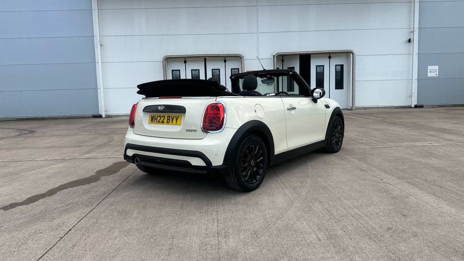 Used MINI Convertible 2022 for sale - 76289121: Photo 26