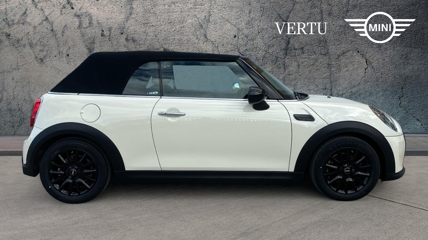 Used MINI Convertible 2022 for sale - 76289121: Photo 3