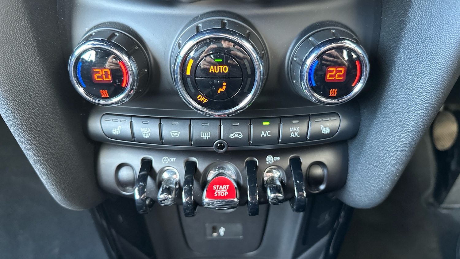 Used MINI Convertible 2022 for sale - 76289121: Photo 44