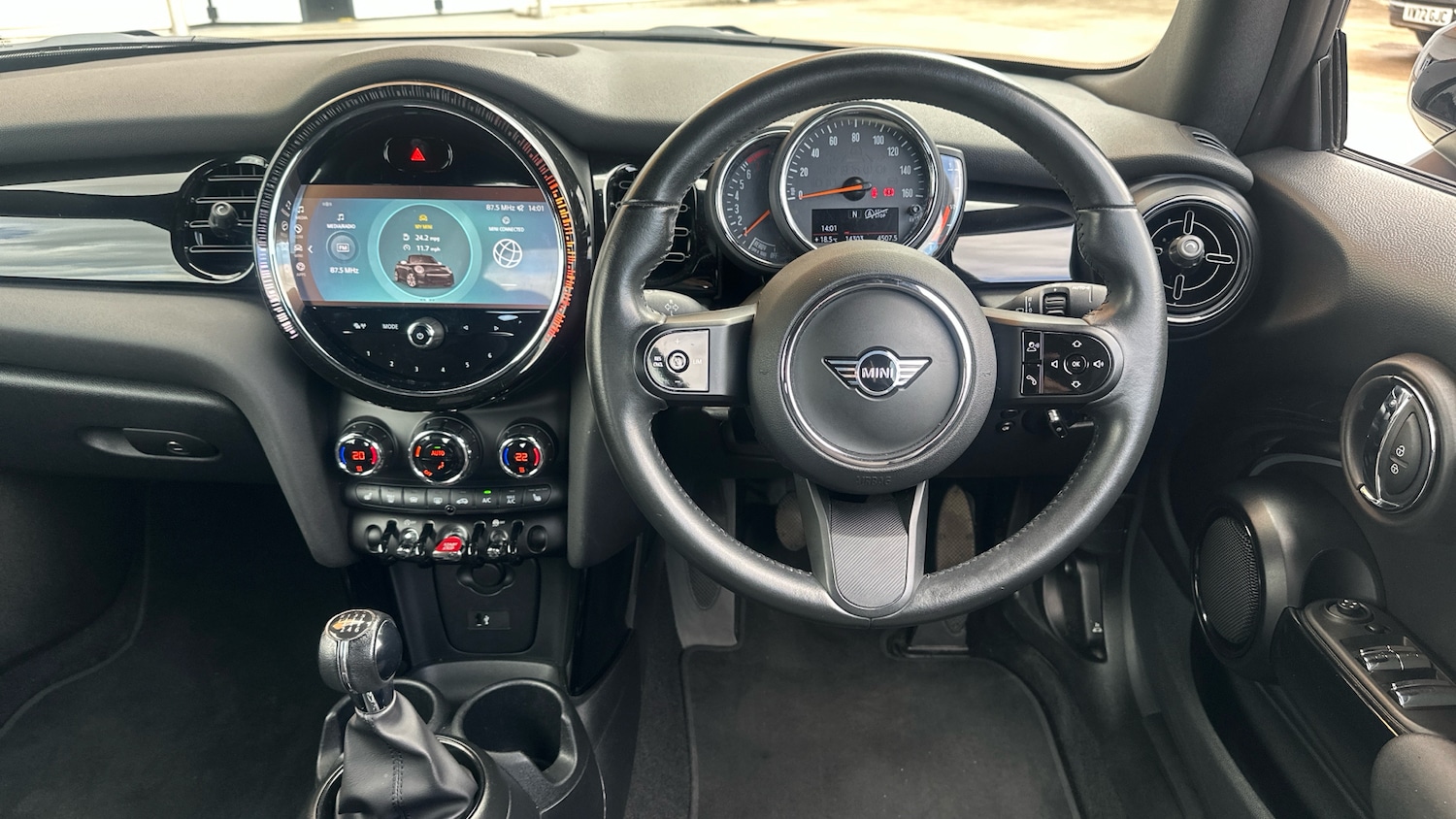Used MINI Convertible 2022 for sale - 76289121: Photo 5
