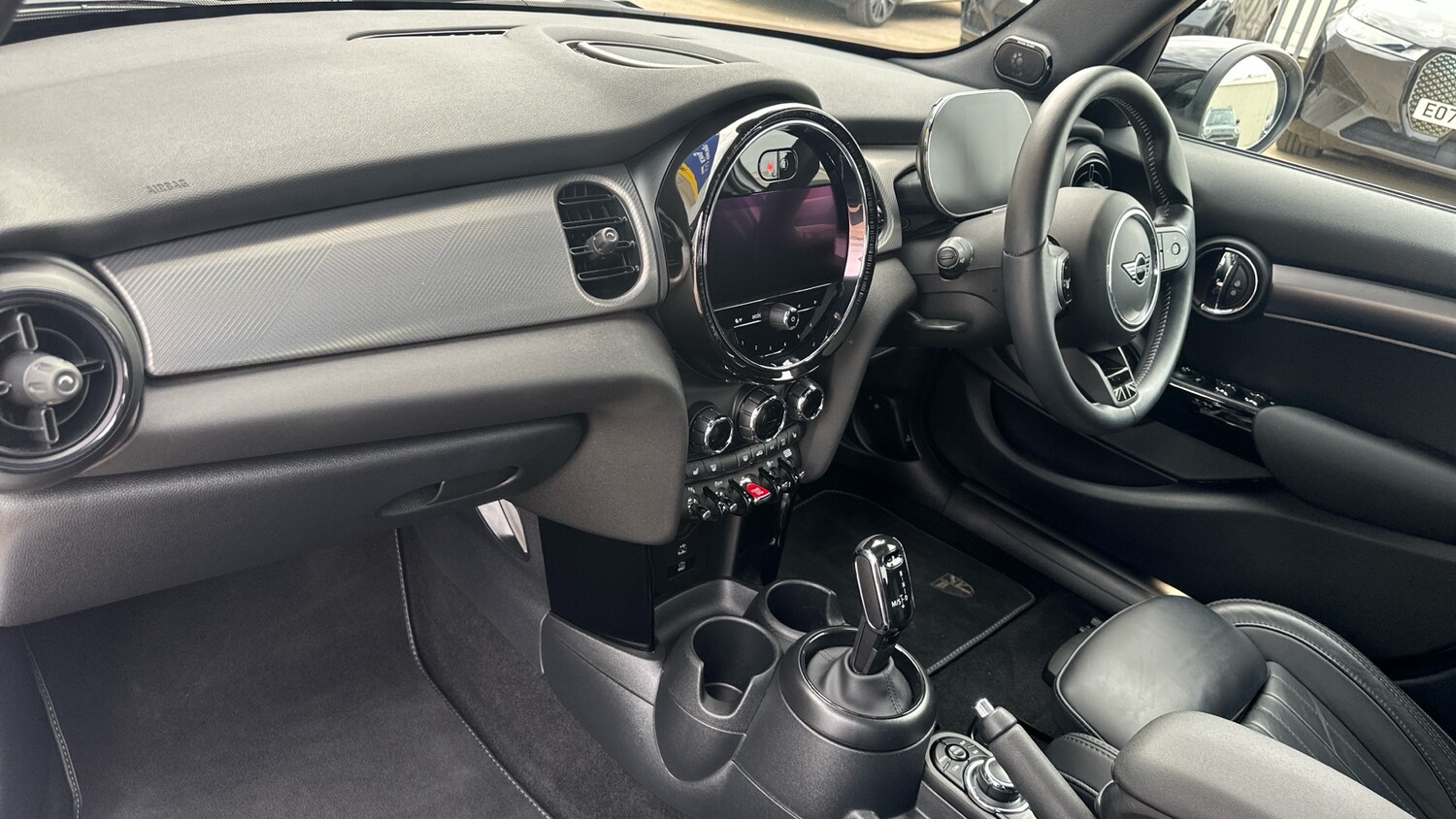 Used MINI Hatch 2023 for sale - 77742500: Photo 7