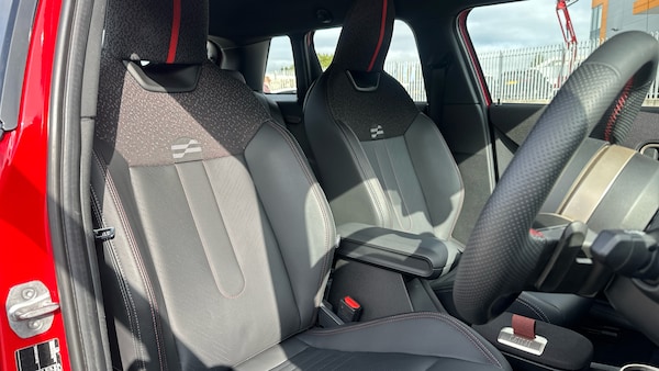 Used MINI Cooper 2024 for sale - 76272372: Photo 11