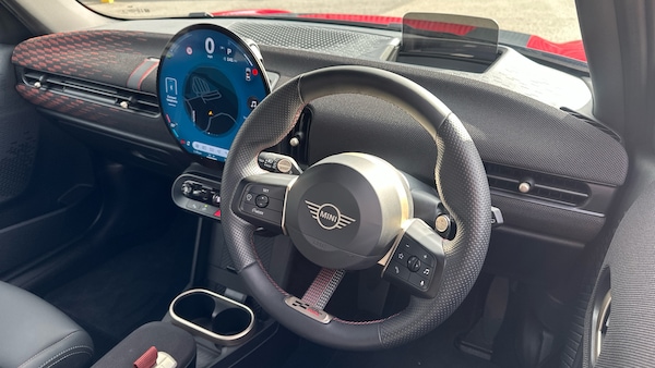 Used MINI Cooper 2024 for sale - 76272372: Photo 6