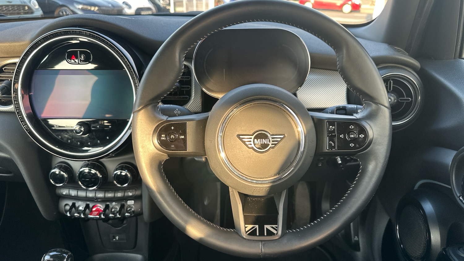 Used MINI Hatch 2023 for sale - 77745356: Photo 5