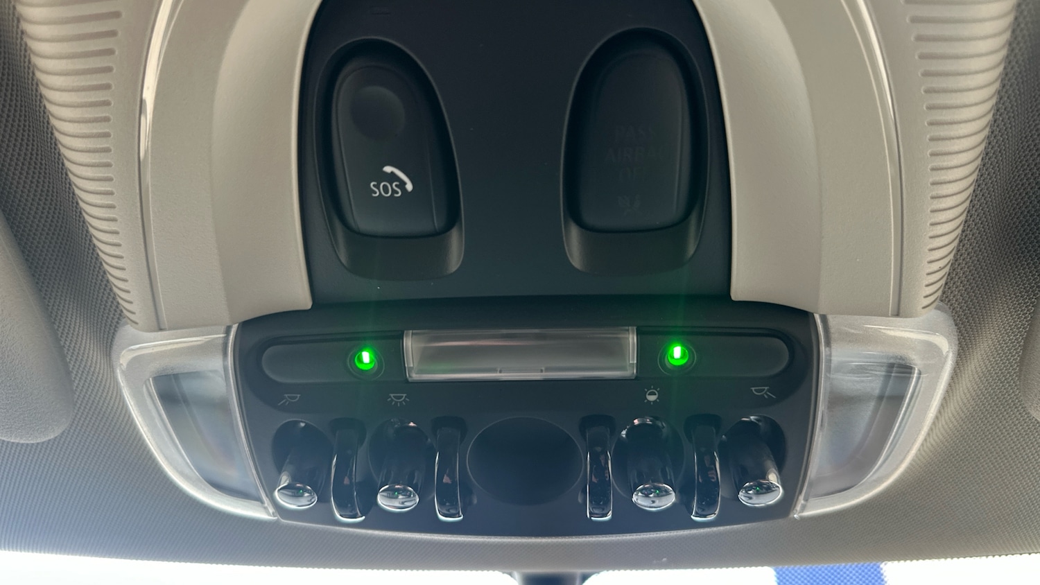 Used MINI Hatch 2019 for sale - 77208178: Photo 32