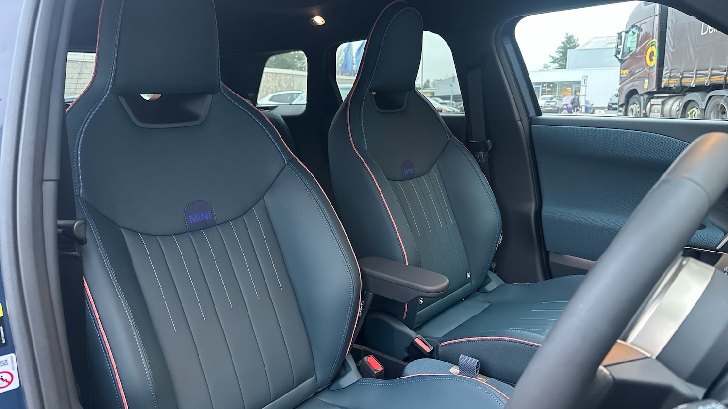 Used MINI Aceman 2025 for sale - 76568438: Photo 11