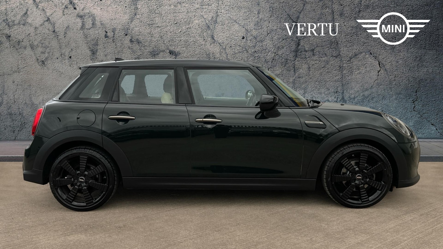 Used MINI Hatch 2022 for sale - 77830440: Photo 3