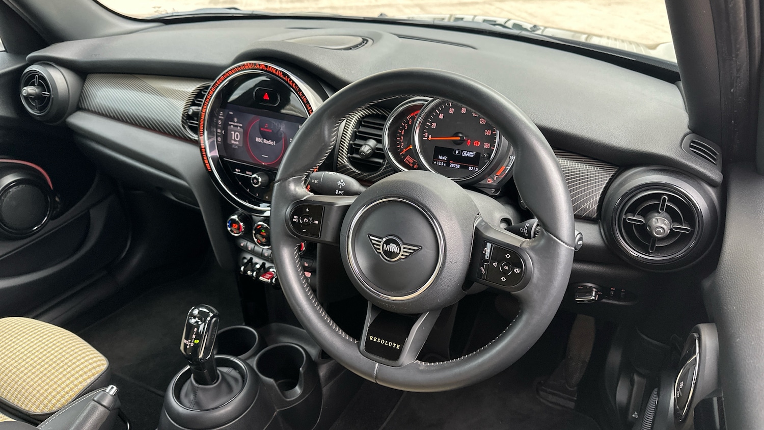 Used MINI Hatch 2022 for sale - 77830440: Photo 6