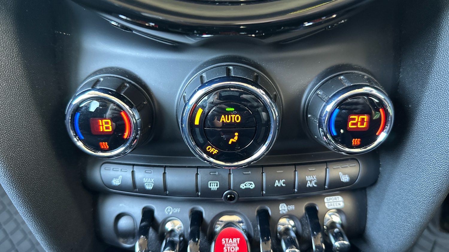 Used MINI Hatch 2023 for sale - 77945324: Photo 32