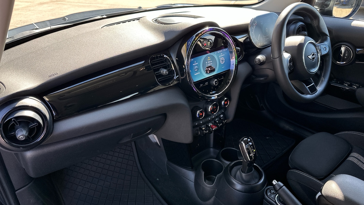 Used MINI Hatch 2023 for sale - 77945324: Photo 7