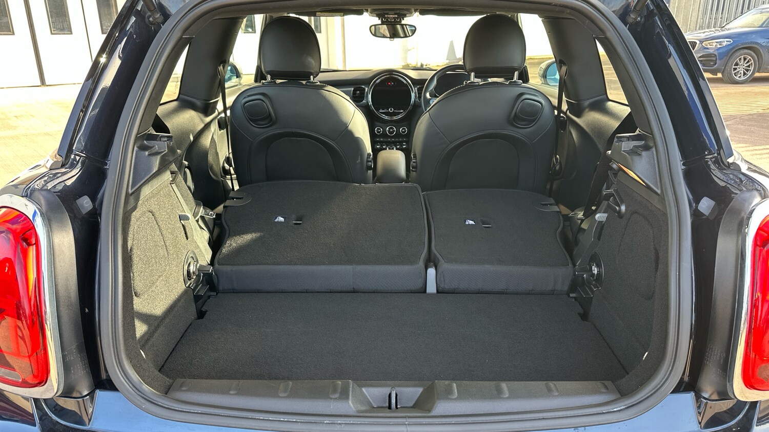 Used MINI Hatch 2023 for sale - 77931558: Photo 31