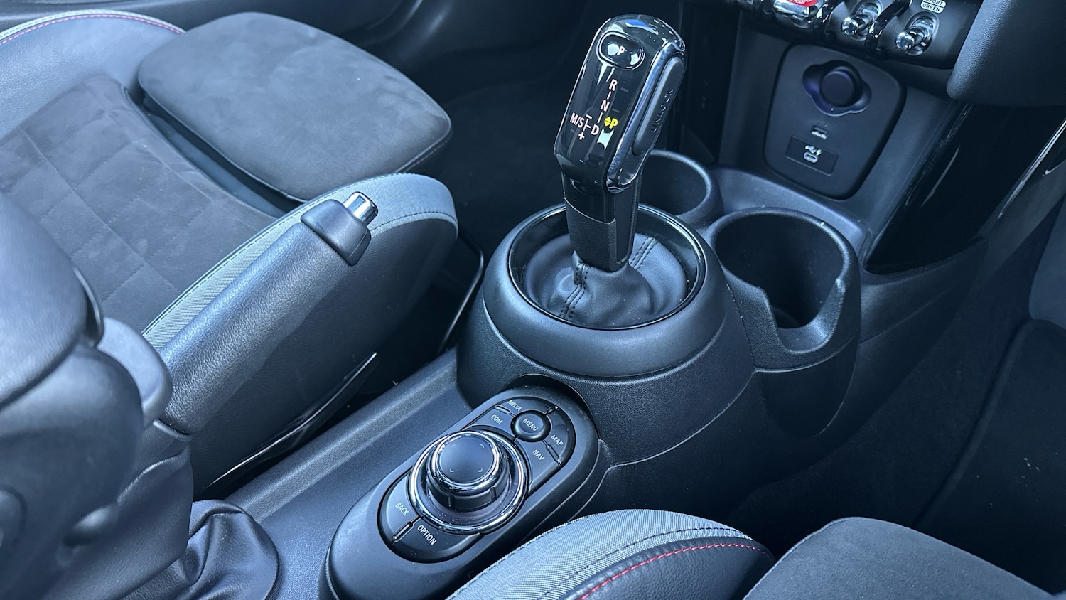 Used MINI Hatch 2021 for sale - 77124995: Photo 10