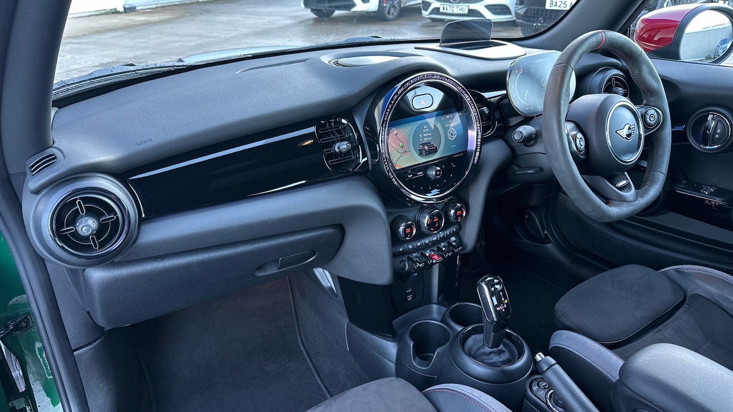 Used MINI Hatch 2021 for sale - 77124995: Photo 7