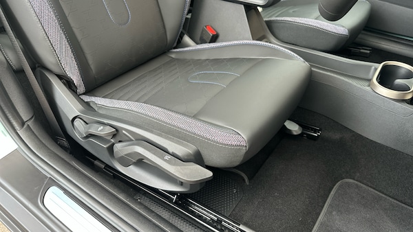 Used MINI Cooper 2025 for sale - 76275911: Photo 30