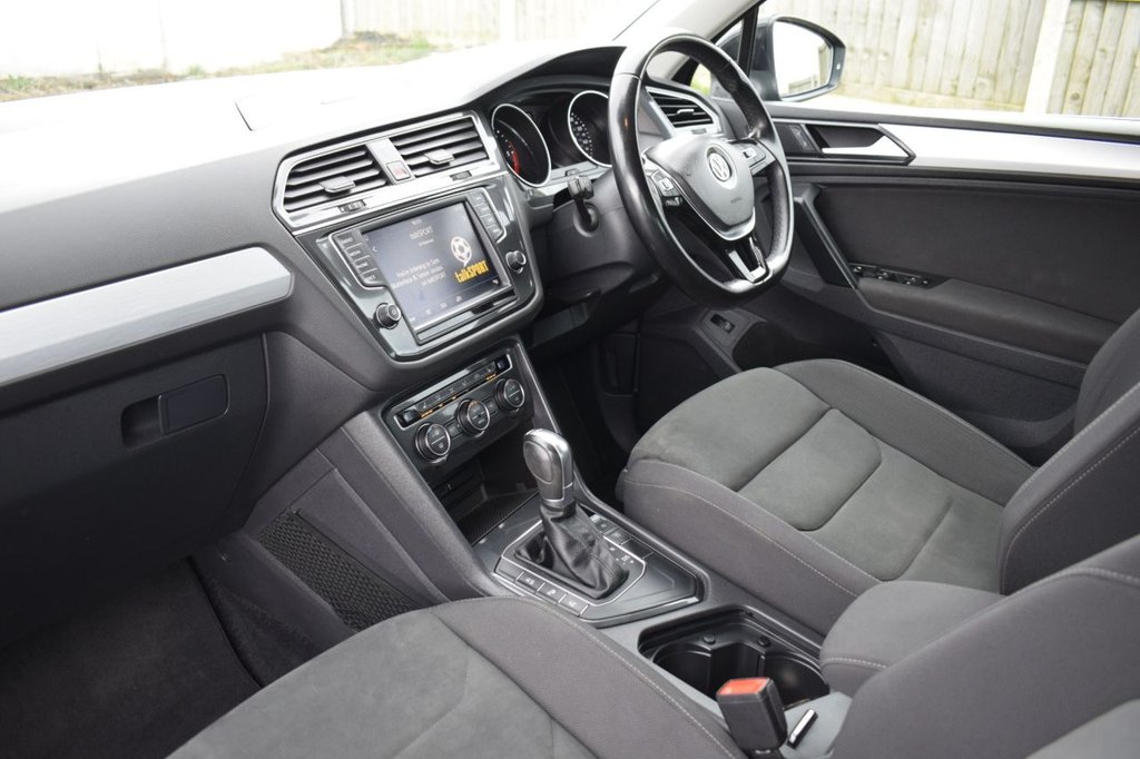 Used Volkswagen Tiguan 2017 for sale - 77654683: Photo 24