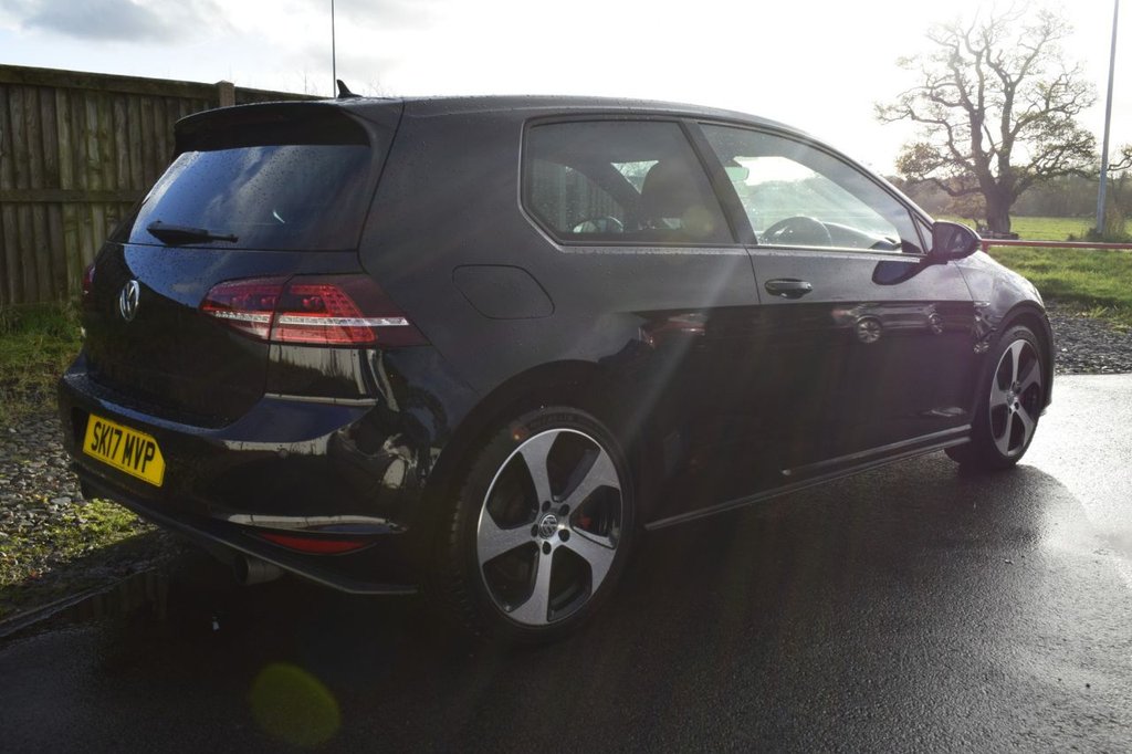 Used Volkswagen Golf 2017 for sale - 76768308: Photo 6