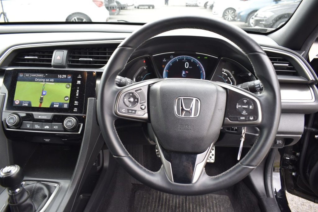 Used Honda Civic 2019 for sale - 76760017: Photo 25