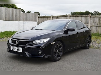 Used Honda Civic 2019 for sale - 76760017: Photo