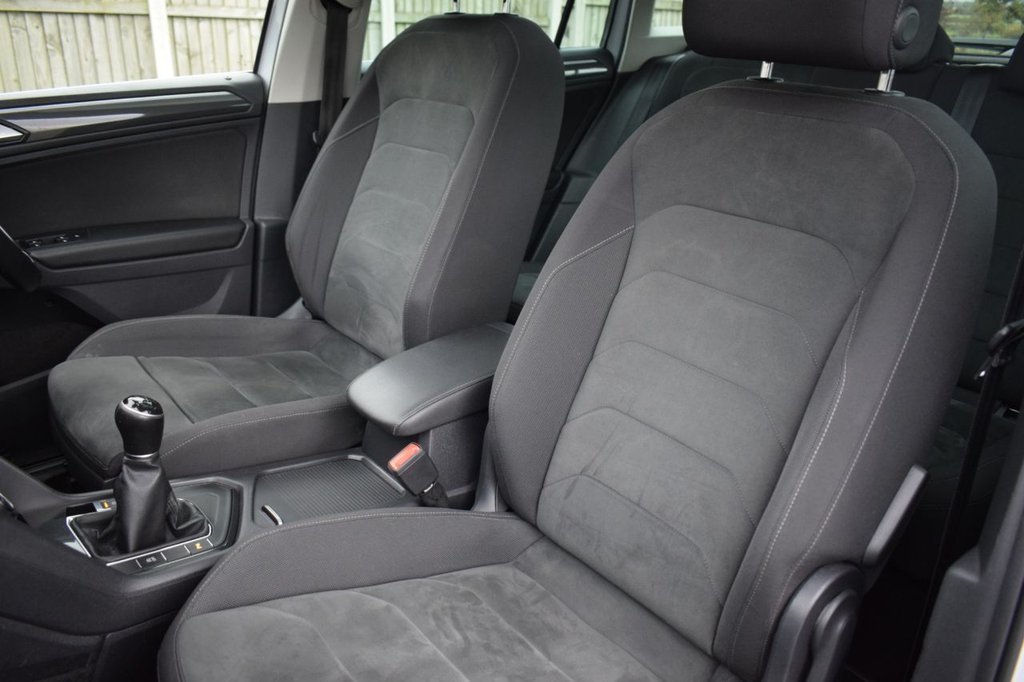 Used Volkswagen Tiguan 2018 for sale - 76760026: Photo 36