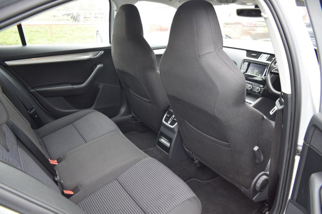 Used Skoda Octavia 2017 for sale - 77654727: Photo 13