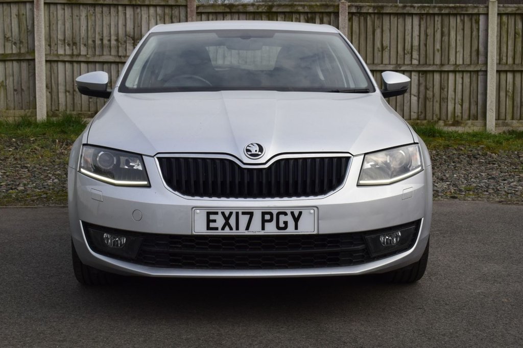 Used Skoda Octavia 2017 for sale - 77654727: Photo 2