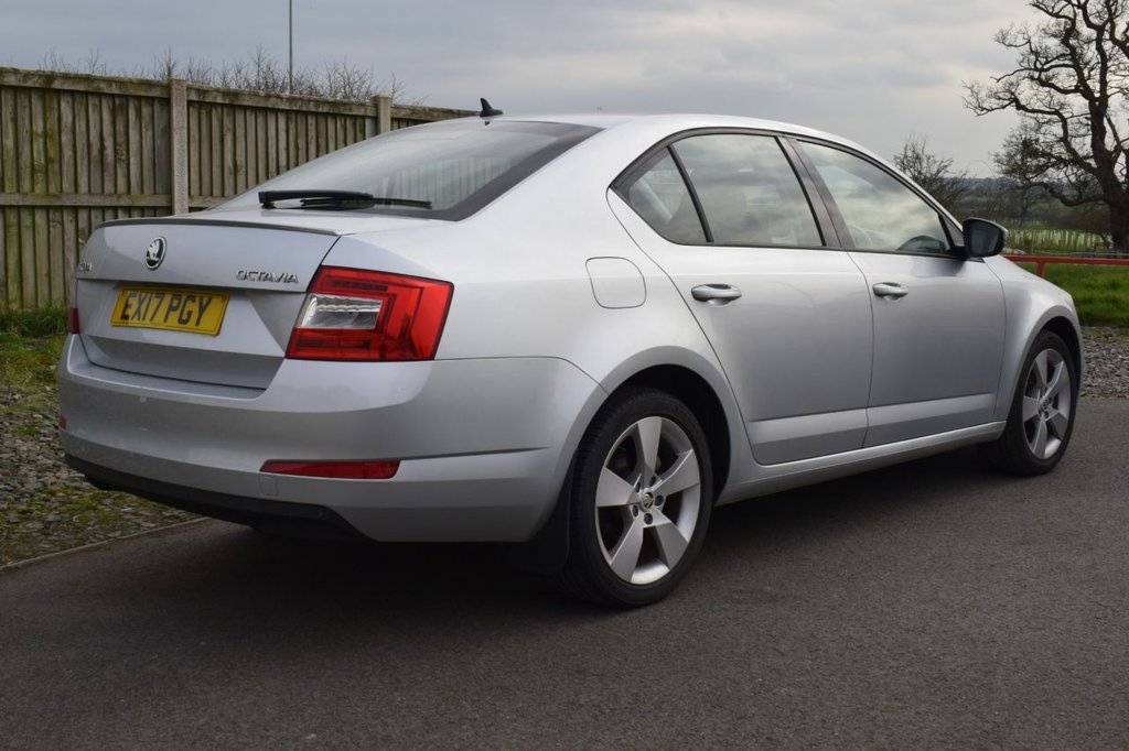 Used Skoda Octavia 2017 for sale - 77654727: Photo 23