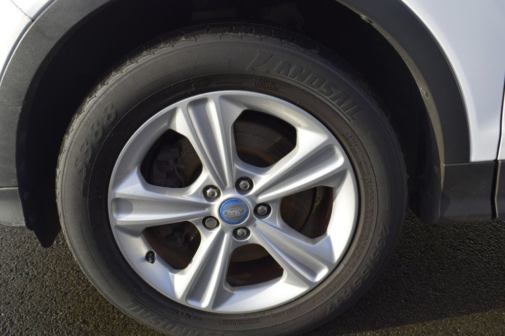 Used Ford Kuga 2015 for sale - 76768230: Photo 18