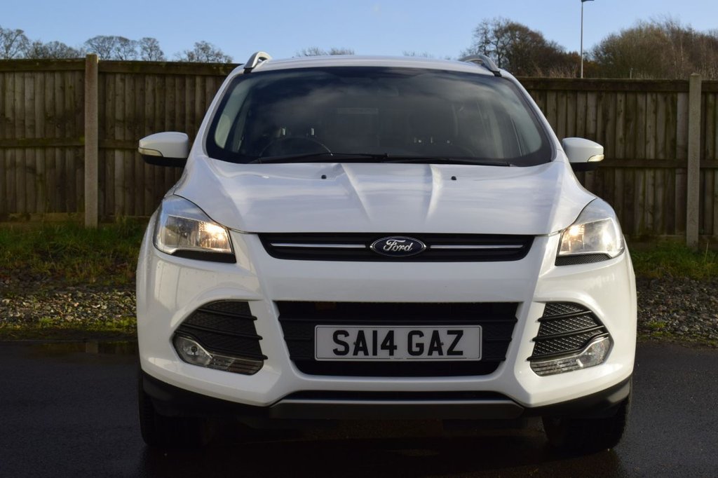 Used Ford Kuga 2015 for sale - 76768230: Photo 2