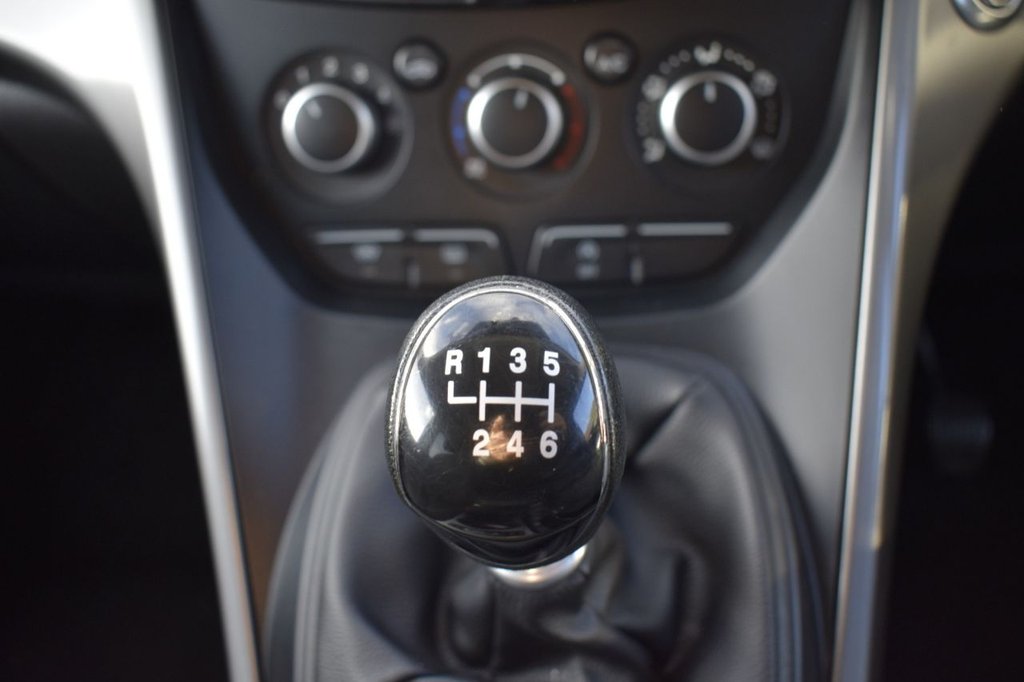 Used Ford Kuga 2015 for sale - 76768230: Photo 34