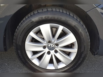 Used Volkswagen Sharan 2017 for sale - 77905037: Photo