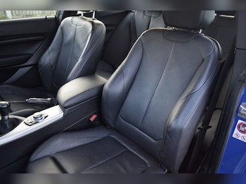 Used BMW 2 Series 2015 for sale - 77038023: Photo