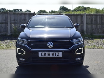 Used Volkswagen T-Roc 2019 for sale - 79197032: Photo
