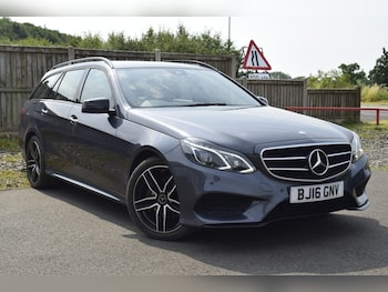 Used Mercedes-Benz E Class 2016 for sale - 79196732: Photo