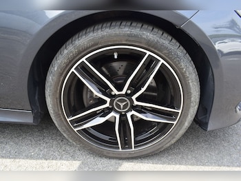 Used Mercedes-Benz E Class 2016 for sale - 79196732: Photo