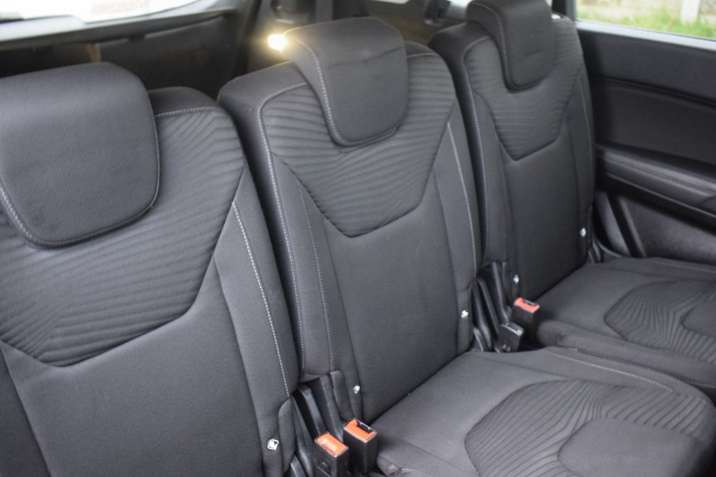 Used Ford S-Max 2017 for sale - 77037942: Photo 16