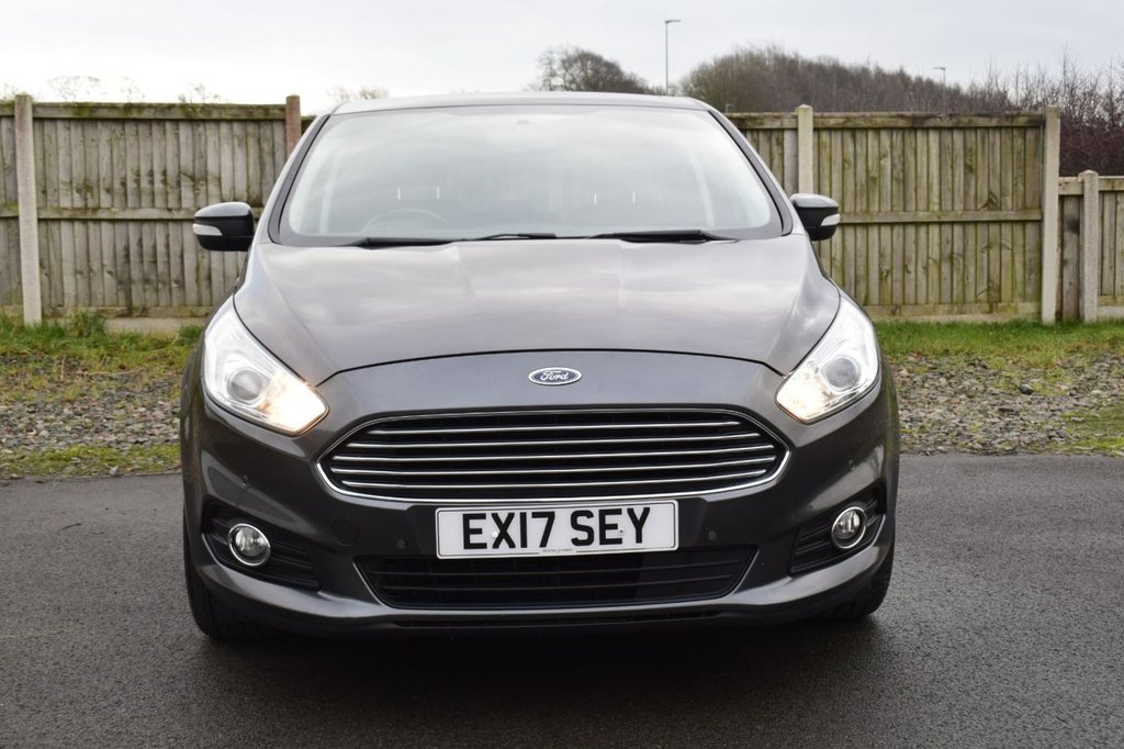 Used Ford S-Max 2017 for sale - 77037942: Photo 2