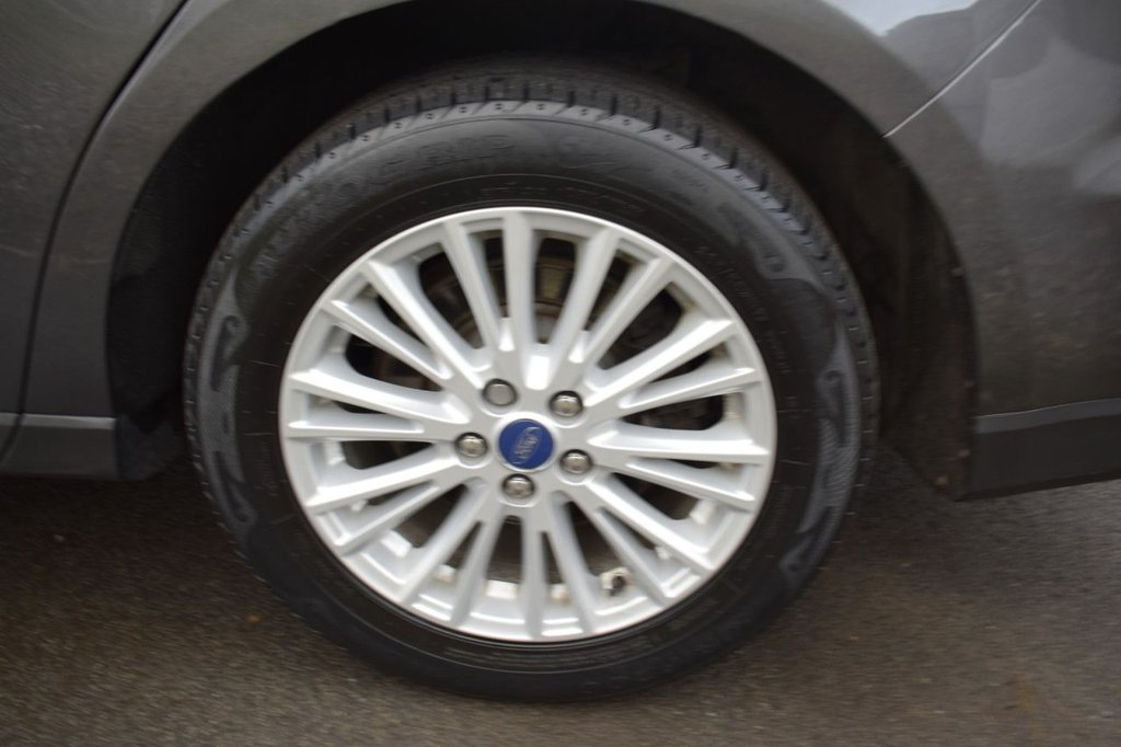 Used Ford S-Max 2017 for sale - 77037942: Photo 25